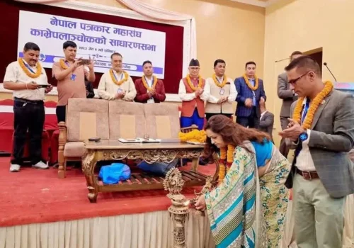 दुईतिहाईको सरकारको संचार प्रती हेर्ने दृष्टिको सकारात्मक छैनः शर्मा