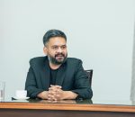 स्वदेशी जुत्ता उद्योगका चुनौतीबारे प्रधानमन्त्री शाहले व्यवसायीसँग गर्दै छलफल