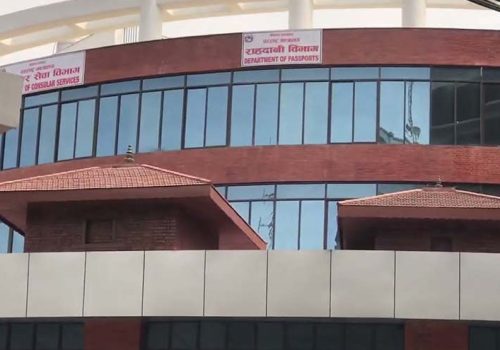ईपीएस आवेदनकर्ताको चाप बढेपछि राहदानी विभागले दुई सिफ्टमा सेवा सञ्चालन गर्ने
