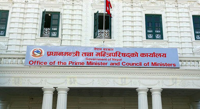 दुई बहालवाला सचिवको राजीनामा स्वीकृत