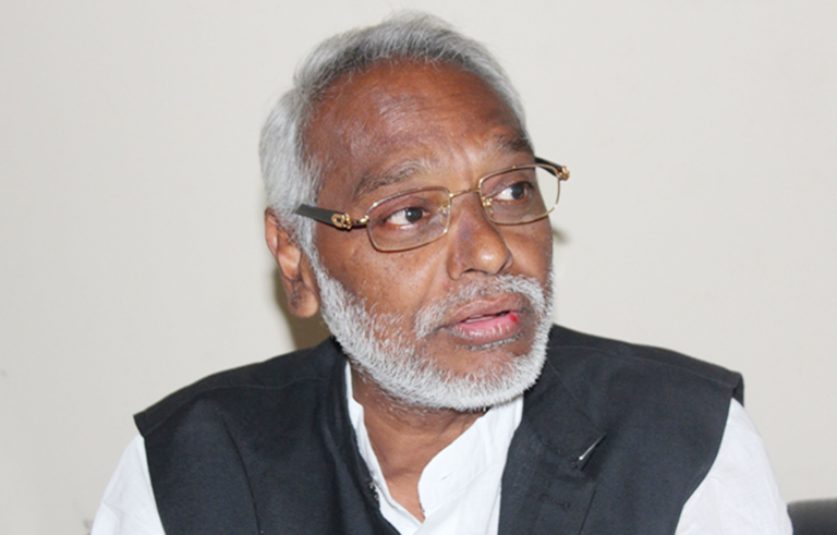 साम्प्रदायिक तनाव रोक्न सरकारलाई राजेन्द्र महतोको आग्रह, गोलीकाण्डको छानबिन माग
