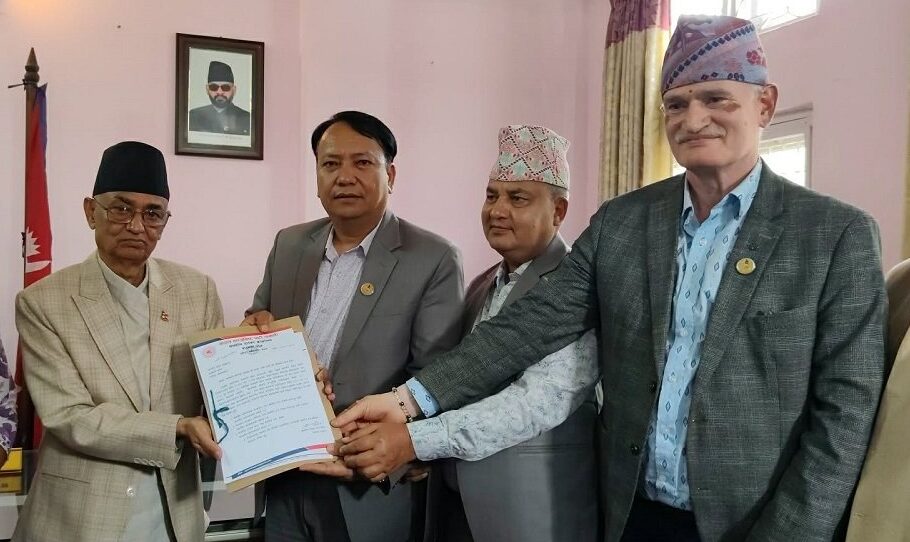 बागमतीको मुख्यमन्त्रीमा किरण थापामगरको दाबी, ६३ सांसदको समर्थन