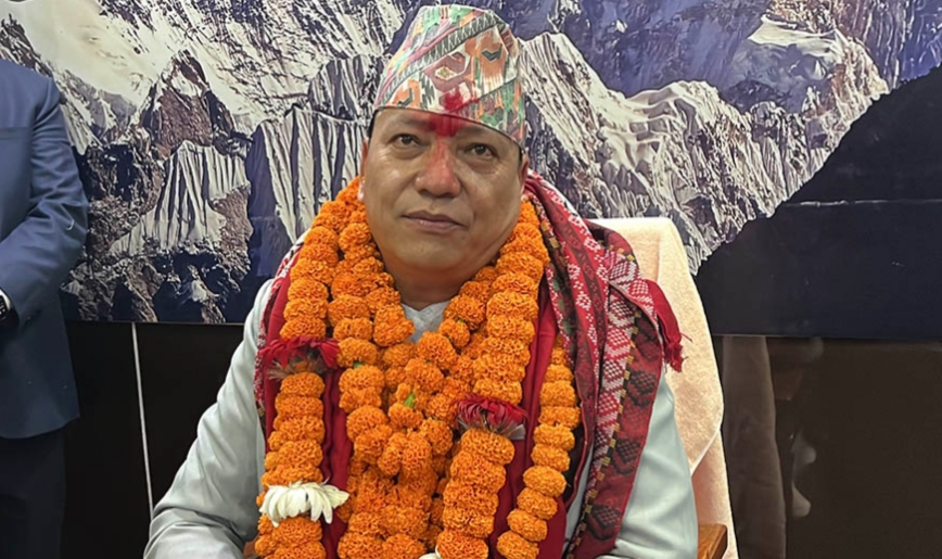 मुख्यमन्त्री थापामगरको नियुक्तिविरुद्धको रिटमा अन्तरिम आदेश अस्वीकार