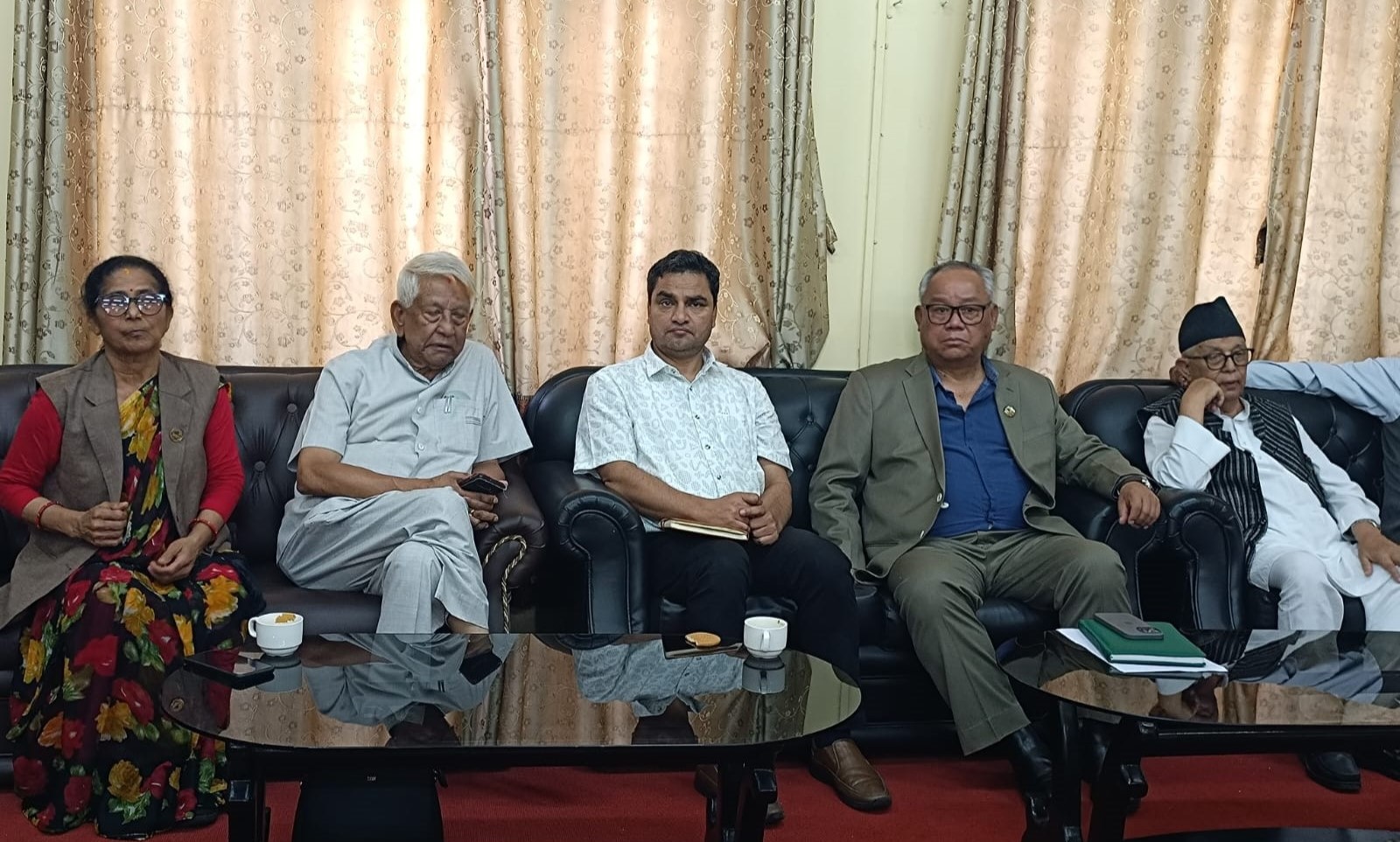 नेपाली कांग्रेस संसदीय दलको बैठक सुरु