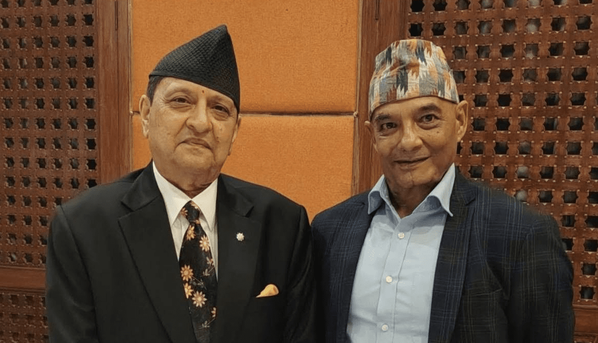 धवल शम्शेर राणा र पूर्वराजा ज्ञानेन्द्र शाहबीच भेटवार्ता