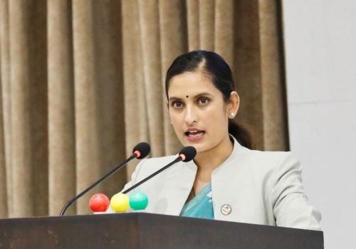 सार्वजनिक यातायातमा लैङ्गिक हिंसा रोक्न प्रविधिमा आधारित सुरक्षा प्रणाली प्रभावकारी बनाइन्छ : मन्त्री सीता बादी