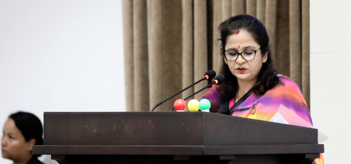 ग्यास आपूर्तिको दीर्घकालीन समाधानका लागि निगमले आफ्नै उद्योग खोल्नुपर्छ : मन्त्री कुमारी