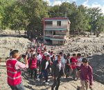 देखेर पनि नदेखेझैँ गरी हिँड्ने प्रधानमन्त्रीको कार्यशैली समस्याको जड : प्रचण्ड