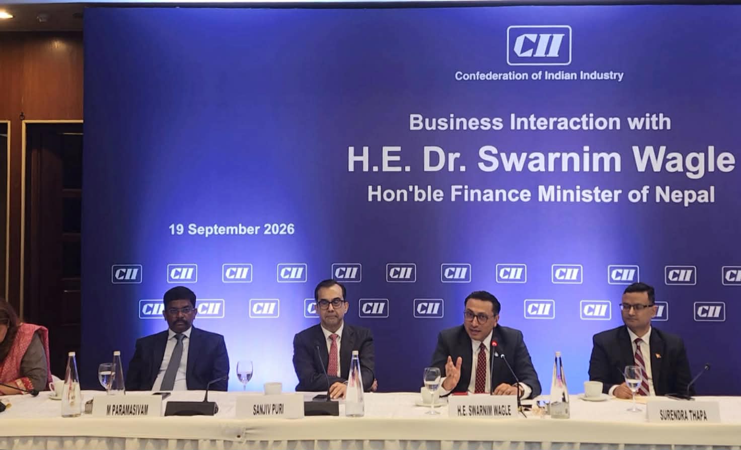 भारतीय लगानीकर्तालाई नेपालमा लगानी विस्तार गर्न अर्थमन्त्री वाग्लेको आह्वान