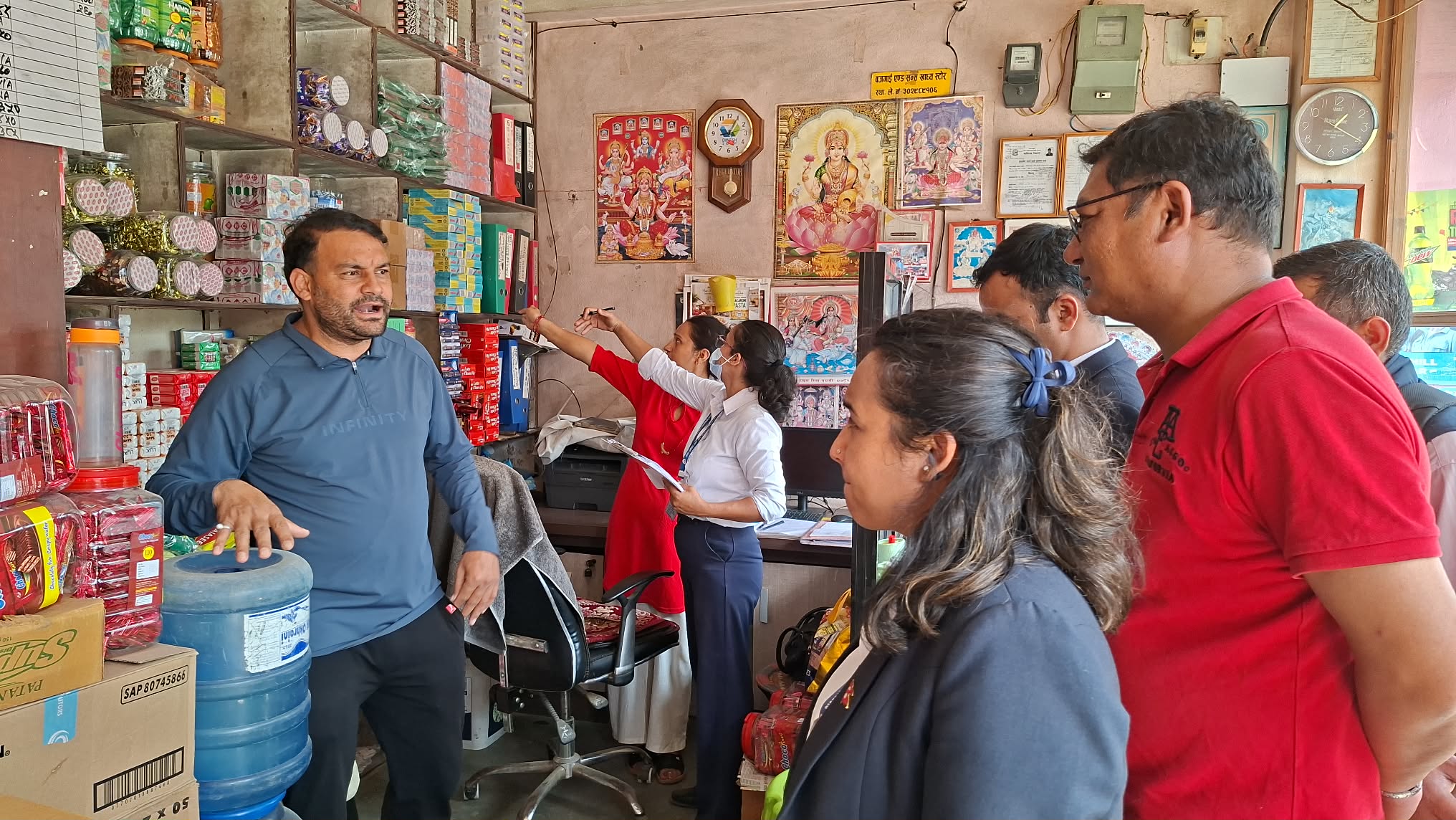 संयुक्त बजार अनुगमन, ग्यास पसलहरूमा छड्के