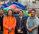 बाढीले घरबार उजाडेपछि नुवाकोट पुगे शिव शक्ति बाबा, १ लाख ८० हजारको राहत वितरण