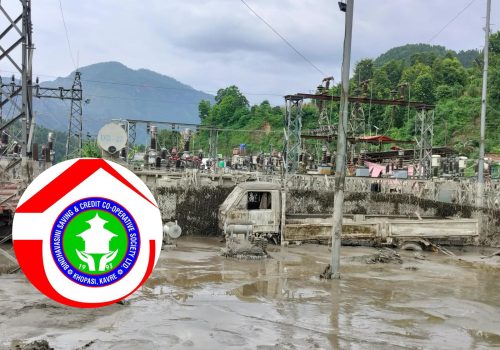 भोटेकोशी बाढीपीडितको उद्धार र पुनःस्थापनाका लागि बिन्धवासिनी सहकारीद्वारा ६ लाख ११ हजार सहयोग