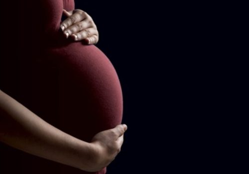 आमालाई ६ महिना र बुबालाई ४२ दिन तलबसहित प्रसूति बिदाको प्रस्ताव