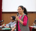 मुम्बईको मजदुर बस्तीबाट संसद्को रोस्टमसम्म: रेणु चन्दको संघर्षपूर्ण राजनीतिक यात्रा