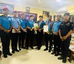 सिन्धुलीका दुई जना प्रहरी “महिनाको उत्कृष्ट” घोषित, प्रहरी प्रमुखबाट सम्मान