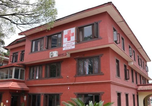 ब्लड बैंकमा रगतको मौज्दात सकियो, रक्तदान गर्न रेडक्रसको आग्रह
