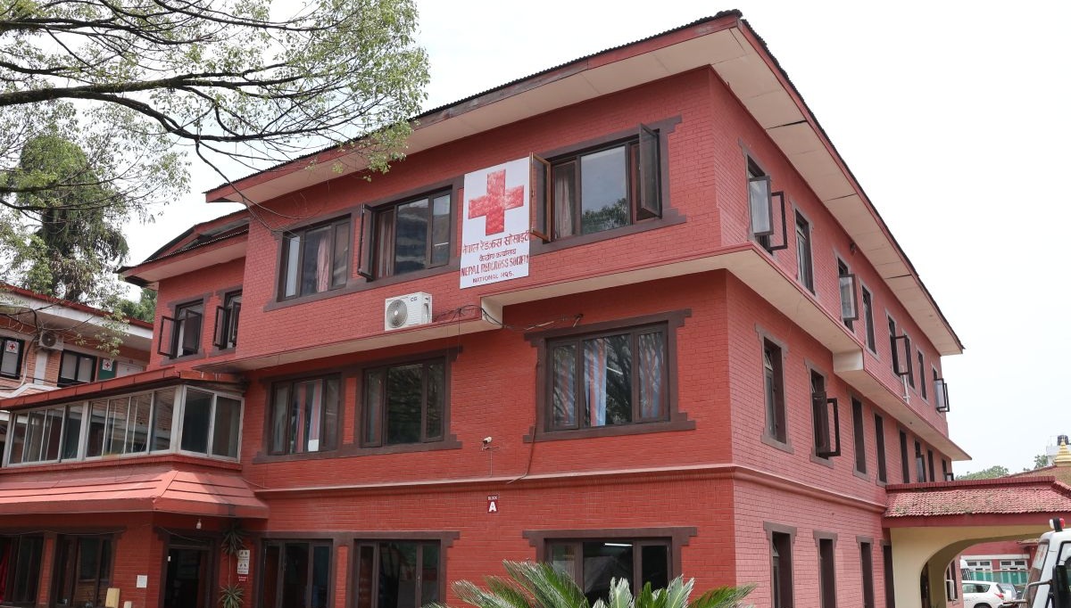 ब्लड बैंकमा रगतको मौज्दात सकियो, रक्तदान गर्न रेडक्रसको आग्रह